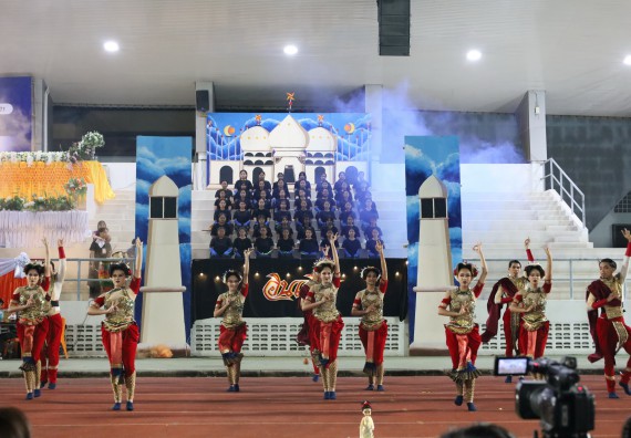 ภาพกิจกรรม  คณะวิทยาศาสตร์และเทคโนโลยี จัดโครงการส่งเสริมกีฬาสานสัมพันธ์ อนุรักษ์ ศิลปวัฒนธรรมและภูมิปัญญา กิจกรรมกีฬาสานสัมพันธ์ ปลาบึกเกมส์