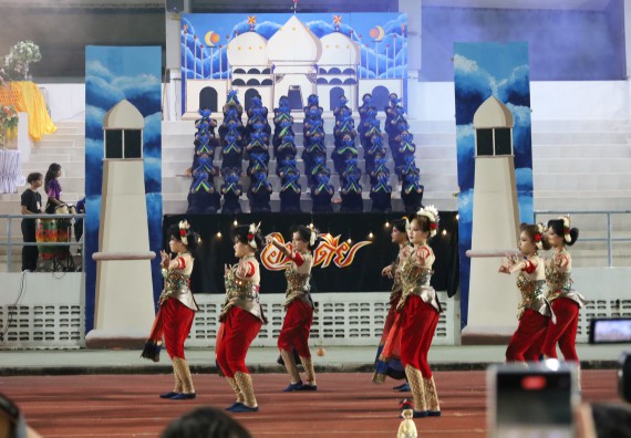 ภาพกิจกรรม  คณะวิทยาศาสตร์และเทคโนโลยี จัดโครงการส่งเสริมกีฬาสานสัมพันธ์ อนุรักษ์ ศิลปวัฒนธรรมและภูมิปัญญา กิจกรรมกีฬาสานสัมพันธ์ ปลาบึกเกมส์