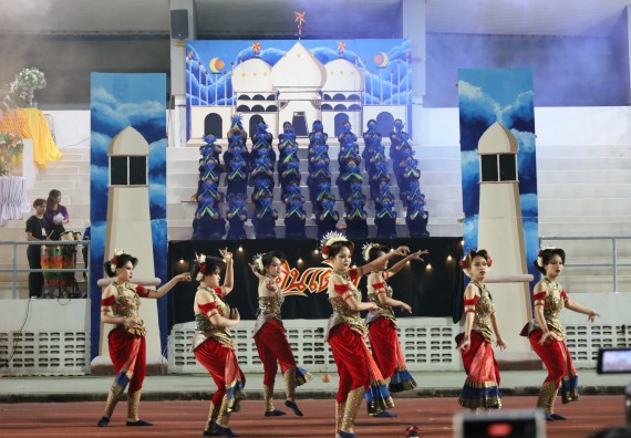 ภาพกิจกรรม  คณะวิทยาศาสตร์และเทคโนโลยี จัดโครงการส่งเสริมกีฬาสานสัมพันธ์ อนุรักษ์ ศิลปวัฒนธรรมและภูมิปัญญา กิจกรรมกีฬาสานสัมพันธ์ ปลาบึกเกมส์