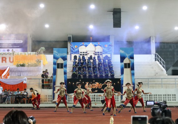 ภาพกิจกรรม  คณะวิทยาศาสตร์และเทคโนโลยี จัดโครงการส่งเสริมกีฬาสานสัมพันธ์ อนุรักษ์ ศิลปวัฒนธรรมและภูมิปัญญา กิจกรรมกีฬาสานสัมพันธ์ ปลาบึกเกมส์