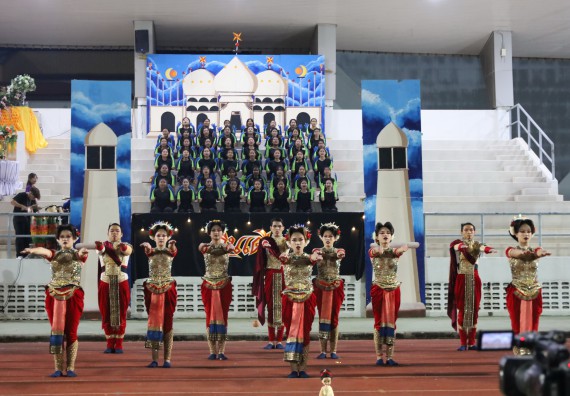 ภาพกิจกรรม  คณะวิทยาศาสตร์และเทคโนโลยี จัดโครงการส่งเสริมกีฬาสานสัมพันธ์ อนุรักษ์ ศิลปวัฒนธรรมและภูมิปัญญา กิจกรรมกีฬาสานสัมพันธ์ ปลาบึกเกมส์