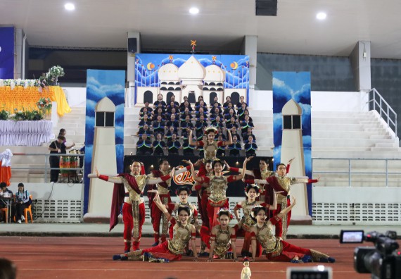 ภาพกิจกรรม  คณะวิทยาศาสตร์และเทคโนโลยี จัดโครงการส่งเสริมกีฬาสานสัมพันธ์ อนุรักษ์ ศิลปวัฒนธรรมและภูมิปัญญา กิจกรรมกีฬาสานสัมพันธ์ ปลาบึกเกมส์