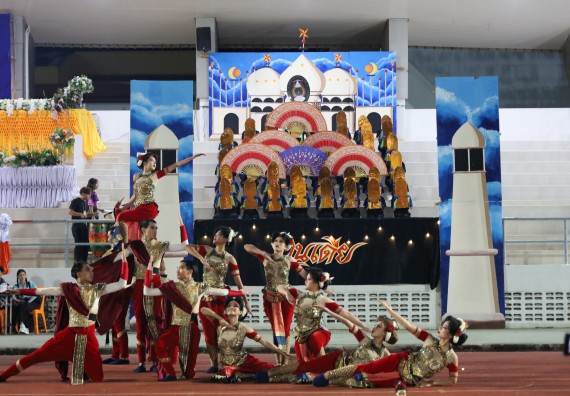 ภาพกิจกรรม  คณะวิทยาศาสตร์และเทคโนโลยี จัดโครงการส่งเสริมกีฬาสานสัมพันธ์ อนุรักษ์ ศิลปวัฒนธรรมและภูมิปัญญา กิจกรรมกีฬาสานสัมพันธ์ ปลาบึกเกมส์