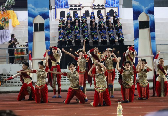 ภาพกิจกรรม  คณะวิทยาศาสตร์และเทคโนโลยี จัดโครงการส่งเสริมกีฬาสานสัมพันธ์ อนุรักษ์ ศิลปวัฒนธรรมและภูมิปัญญา กิจกรรมกีฬาสานสัมพันธ์ ปลาบึกเกมส์