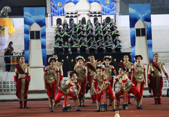 ภาพกิจกรรม  คณะวิทยาศาสตร์และเทคโนโลยี จัดโครงการส่งเสริมกีฬาสานสัมพันธ์ อนุรักษ์ ศิลปวัฒนธรรมและภูมิปัญญา กิจกรรมกีฬาสานสัมพันธ์ ปลาบึกเกมส์