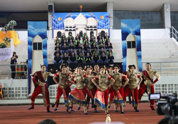 ภาพกิจกรรม  คณะวิทยาศาสตร์และเทคโนโลยี จัดโครงการส่งเสริมกีฬาสานสัมพันธ์ อนุรักษ์ ศิลปวัฒนธรรมและภูมิปัญญา กิจกรรมกีฬาสานสัมพันธ์ ปลาบึกเกมส์