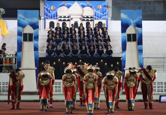 ภาพกิจกรรม  คณะวิทยาศาสตร์และเทคโนโลยี จัดโครงการส่งเสริมกีฬาสานสัมพันธ์ อนุรักษ์ ศิลปวัฒนธรรมและภูมิปัญญา กิจกรรมกีฬาสานสัมพันธ์ ปลาบึกเกมส์