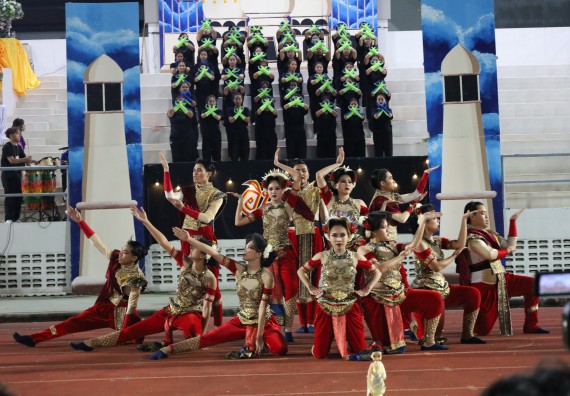 ภาพกิจกรรม  คณะวิทยาศาสตร์และเทคโนโลยี จัดโครงการส่งเสริมกีฬาสานสัมพันธ์ อนุรักษ์ ศิลปวัฒนธรรมและภูมิปัญญา กิจกรรมกีฬาสานสัมพันธ์ ปลาบึกเกมส์