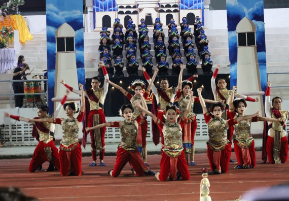 ภาพกิจกรรม  คณะวิทยาศาสตร์และเทคโนโลยี จัดโครงการส่งเสริมกีฬาสานสัมพันธ์ อนุรักษ์ ศิลปวัฒนธรรมและภูมิปัญญา กิจกรรมกีฬาสานสัมพันธ์ ปลาบึกเกมส์