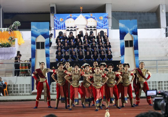 ภาพกิจกรรม  คณะวิทยาศาสตร์และเทคโนโลยี จัดโครงการส่งเสริมกีฬาสานสัมพันธ์ อนุรักษ์ ศิลปวัฒนธรรมและภูมิปัญญา กิจกรรมกีฬาสานสัมพันธ์ ปลาบึกเกมส์