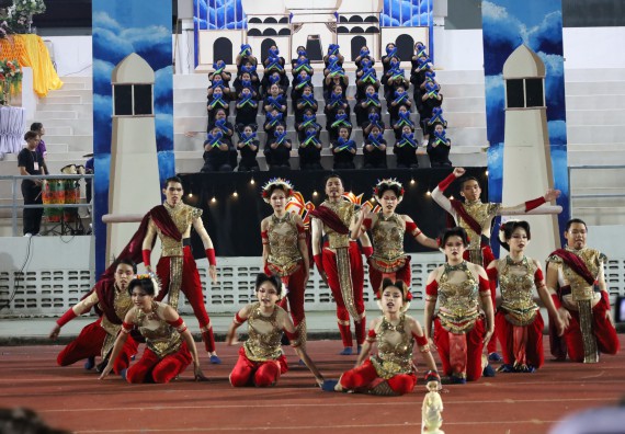 ภาพกิจกรรม  คณะวิทยาศาสตร์และเทคโนโลยี จัดโครงการส่งเสริมกีฬาสานสัมพันธ์ อนุรักษ์ ศิลปวัฒนธรรมและภูมิปัญญา กิจกรรมกีฬาสานสัมพันธ์ ปลาบึกเกมส์