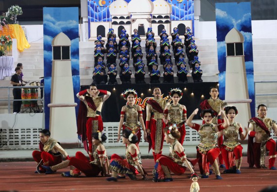 ภาพกิจกรรม  คณะวิทยาศาสตร์และเทคโนโลยี จัดโครงการส่งเสริมกีฬาสานสัมพันธ์ อนุรักษ์ ศิลปวัฒนธรรมและภูมิปัญญา กิจกรรมกีฬาสานสัมพันธ์ ปลาบึกเกมส์