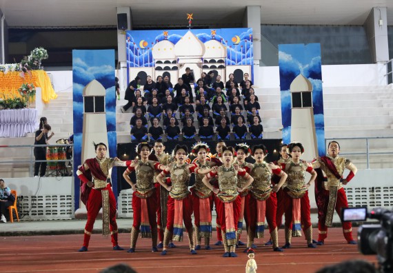 ภาพกิจกรรม  คณะวิทยาศาสตร์และเทคโนโลยี จัดโครงการส่งเสริมกีฬาสานสัมพันธ์ อนุรักษ์ ศิลปวัฒนธรรมและภูมิปัญญา กิจกรรมกีฬาสานสัมพันธ์ ปลาบึกเกมส์