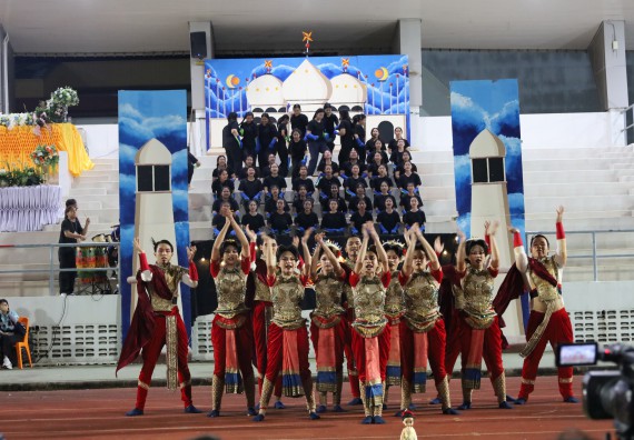 ภาพกิจกรรม  คณะวิทยาศาสตร์และเทคโนโลยี จัดโครงการส่งเสริมกีฬาสานสัมพันธ์ อนุรักษ์ ศิลปวัฒนธรรมและภูมิปัญญา กิจกรรมกีฬาสานสัมพันธ์ ปลาบึกเกมส์