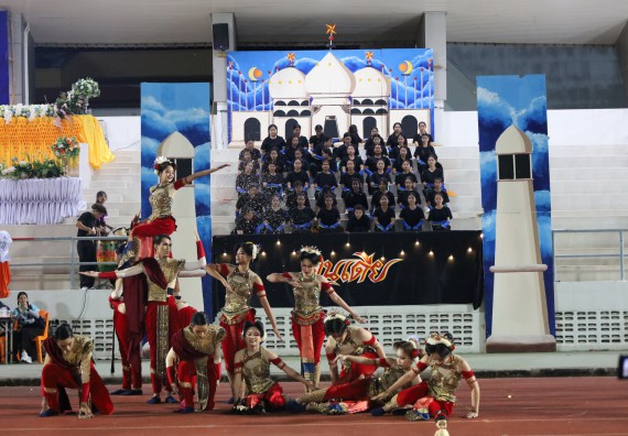 ภาพกิจกรรม  คณะวิทยาศาสตร์และเทคโนโลยี จัดโครงการส่งเสริมกีฬาสานสัมพันธ์ อนุรักษ์ ศิลปวัฒนธรรมและภูมิปัญญา กิจกรรมกีฬาสานสัมพันธ์ ปลาบึกเกมส์