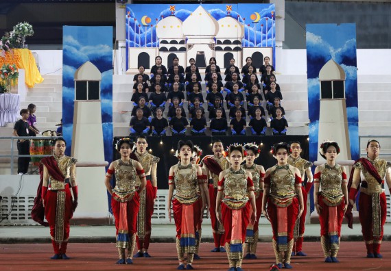 ภาพกิจกรรม  คณะวิทยาศาสตร์และเทคโนโลยี จัดโครงการส่งเสริมกีฬาสานสัมพันธ์ อนุรักษ์ ศิลปวัฒนธรรมและภูมิปัญญา กิจกรรมกีฬาสานสัมพันธ์ ปลาบึกเกมส์