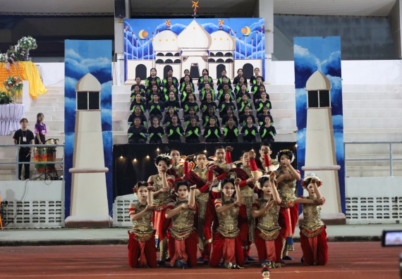 ภาพกิจกรรม  คณะวิทยาศาสตร์และเทคโนโลยี จัดโครงการส่งเสริมกีฬาสานสัมพันธ์ อนุรักษ์ ศิลปวัฒนธรรมและภูมิปัญญา กิจกรรมกีฬาสานสัมพันธ์ ปลาบึกเกมส์