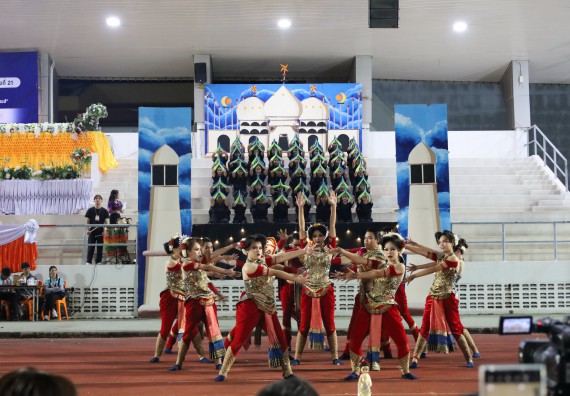 ภาพกิจกรรม  คณะวิทยาศาสตร์และเทคโนโลยี จัดโครงการส่งเสริมกีฬาสานสัมพันธ์ อนุรักษ์ ศิลปวัฒนธรรมและภูมิปัญญา กิจกรรมกีฬาสานสัมพันธ์ ปลาบึกเกมส์