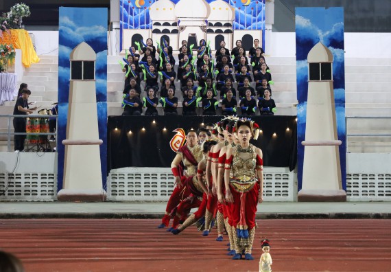 ภาพกิจกรรม  คณะวิทยาศาสตร์และเทคโนโลยี จัดโครงการส่งเสริมกีฬาสานสัมพันธ์ อนุรักษ์ ศิลปวัฒนธรรมและภูมิปัญญา กิจกรรมกีฬาสานสัมพันธ์ ปลาบึกเกมส์