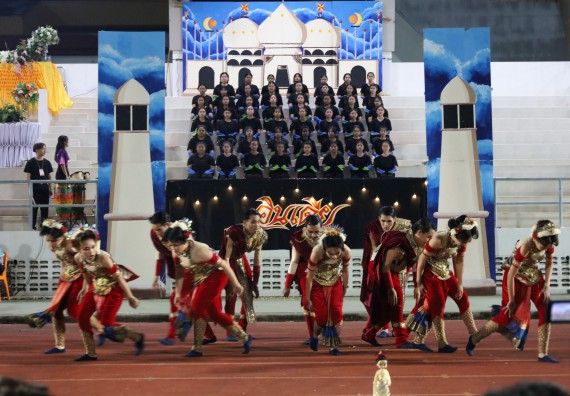 ภาพกิจกรรม  คณะวิทยาศาสตร์และเทคโนโลยี จัดโครงการส่งเสริมกีฬาสานสัมพันธ์ อนุรักษ์ ศิลปวัฒนธรรมและภูมิปัญญา กิจกรรมกีฬาสานสัมพันธ์ ปลาบึกเกมส์