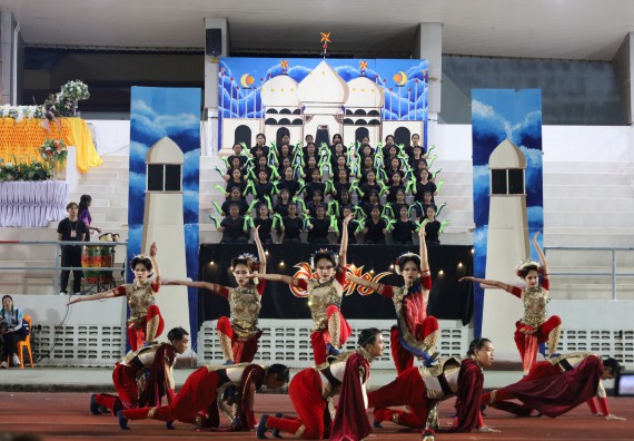 ภาพกิจกรรม  คณะวิทยาศาสตร์และเทคโนโลยี จัดโครงการส่งเสริมกีฬาสานสัมพันธ์ อนุรักษ์ ศิลปวัฒนธรรมและภูมิปัญญา กิจกรรมกีฬาสานสัมพันธ์ ปลาบึกเกมส์