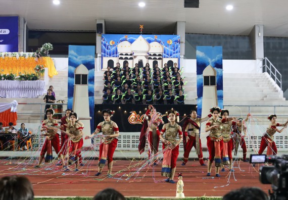 ภาพกิจกรรม  คณะวิทยาศาสตร์และเทคโนโลยี จัดโครงการส่งเสริมกีฬาสานสัมพันธ์ อนุรักษ์ ศิลปวัฒนธรรมและภูมิปัญญา กิจกรรมกีฬาสานสัมพันธ์ ปลาบึกเกมส์