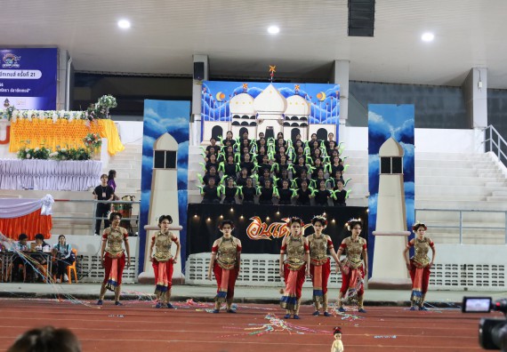 ภาพกิจกรรม  คณะวิทยาศาสตร์และเทคโนโลยี จัดโครงการส่งเสริมกีฬาสานสัมพันธ์ อนุรักษ์ ศิลปวัฒนธรรมและภูมิปัญญา กิจกรรมกีฬาสานสัมพันธ์ ปลาบึกเกมส์