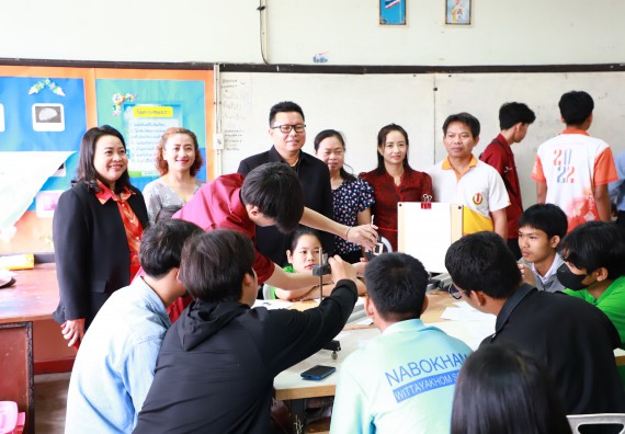 ภาพกิจกรรม  คณะวิทยาศาสตร์และเทคโนโลยี จัดค่ายวิทยาศาสตร์สัญจร ปีการศึกษา 2566  โรงเรียนนาบ่อคำวิทยาคม