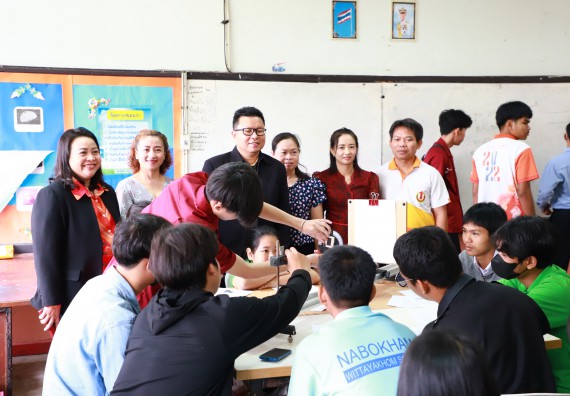 ภาพกิจกรรม  คณะวิทยาศาสตร์และเทคโนโลยี จัดค่ายวิทยาศาสตร์สัญจร ปีการศึกษา 2566  โรงเรียนนาบ่อคำวิทยาคม