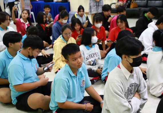 ภาพกิจกรรม  คณะวิทยาศาสตร์และเทคโนโลยี จัดค่ายวิทยาศาสตร์สัญจร ปีการศึกษา 2566  โรงเรียนนาบ่อคำวิทยาคม