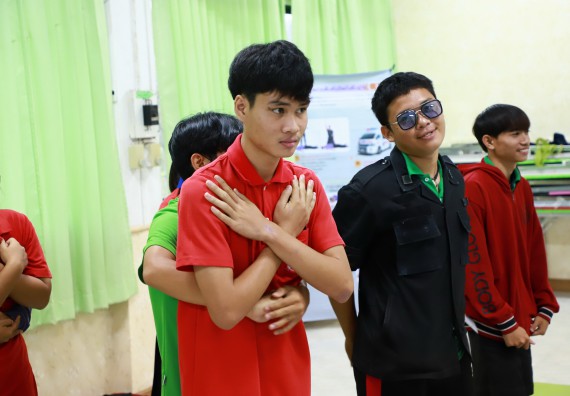 ภาพกิจกรรม  คณะวิทยาศาสตร์และเทคโนโลยี จัดค่ายวิทยาศาสตร์สัญจร ปีการศึกษา 2566  โรงเรียนนาบ่อคำวิทยาคม