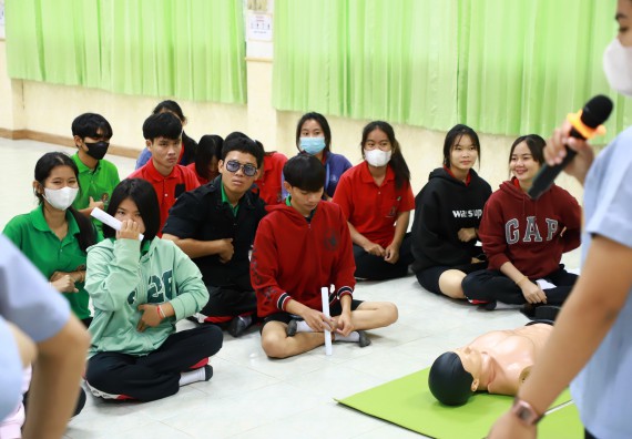 ภาพกิจกรรม  คณะวิทยาศาสตร์และเทคโนโลยี จัดค่ายวิทยาศาสตร์สัญจร ปีการศึกษา 2566  โรงเรียนนาบ่อคำวิทยาคม