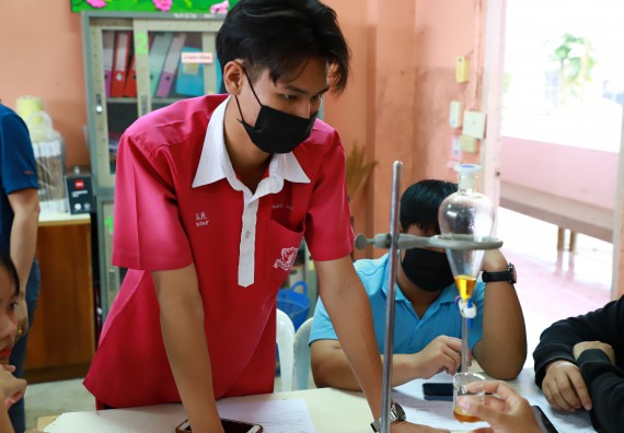 ภาพกิจกรรม  คณะวิทยาศาสตร์และเทคโนโลยี จัดค่ายวิทยาศาสตร์สัญจร ปีการศึกษา 2566  โรงเรียนนาบ่อคำวิทยาคม