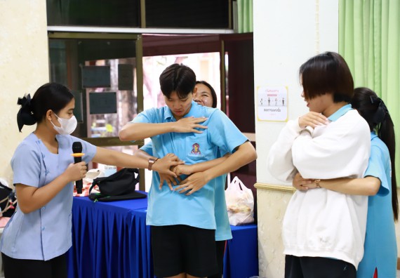 ภาพกิจกรรม  คณะวิทยาศาสตร์และเทคโนโลยี จัดค่ายวิทยาศาสตร์สัญจร ปีการศึกษา 2566  โรงเรียนนาบ่อคำวิทยาคม