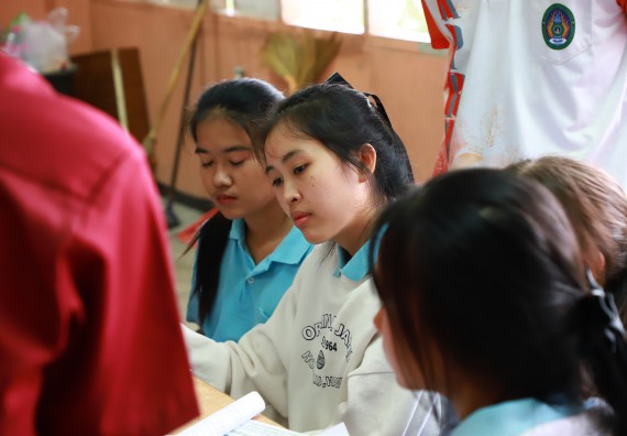 ภาพกิจกรรม  คณะวิทยาศาสตร์และเทคโนโลยี จัดค่ายวิทยาศาสตร์สัญจร ปีการศึกษา 2566  โรงเรียนนาบ่อคำวิทยาคม