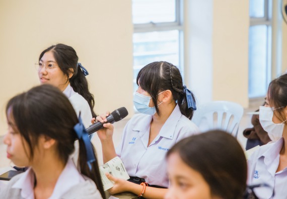 ภาพกิจกรรม  คณะวิทยาศาสตร์และเทคโนโลยี ร่วมกับโรงเรียนตากพิทยาคม จัดโครงการการจัดการเรียนการสอนวิชาวิทยาศาสตร์ คณิตศาสตร์ และคอมพิวเตอร์ โดยใช้ภาษาอังกฤษเป็นสื่อ (EIS: English for Integrated Studies)