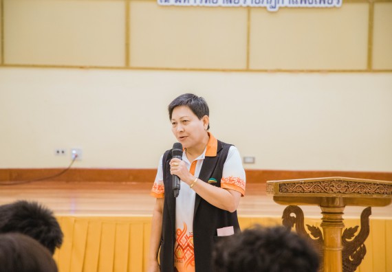 ภาพกิจกรรม  คณะวิทยาศาสตร์และเทคโนโลยี ร่วมกับโรงเรียนตากพิทยาคม จัดโครงการการจัดการเรียนการสอนวิชาวิทยาศาสตร์ คณิตศาสตร์ และคอมพิวเตอร์ โดยใช้ภาษาอังกฤษเป็นสื่อ (EIS: English for Integrated Studies)