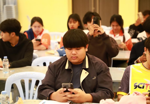 ภาพกิจกรรม   คณะวิทยาศาสตร์และเทคโนโลยี จัดกิจกรรมส่งเสริมสมรรถนะและทักษะด้านการใช้ภาษาอังกฤษสำหรับนักศึกษาคณะวิทยาศาสตร์และเทคโนโลยี 