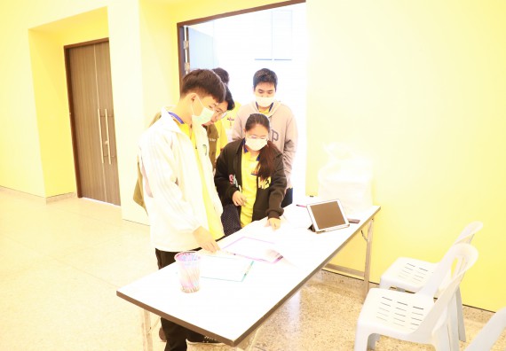 ภาพกิจกรรม   คณะวิทยาศาสตร์และเทคโนโลยี จัดกิจกรรมส่งเสริมสมรรถนะและทักษะด้านการใช้ภาษาอังกฤษสำหรับนักศึกษาคณะวิทยาศาสตร์และเทคโนโลยี 