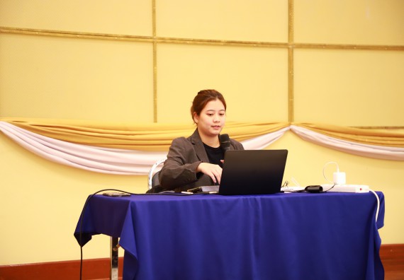 ภาพกิจกรรม   คณะวิทยาศาสตร์และเทคโนโลยี จัดกิจกรรมส่งเสริมสมรรถนะและทักษะด้านการใช้ภาษาอังกฤษสำหรับนักศึกษาคณะวิทยาศาสตร์และเทคโนโลยี 