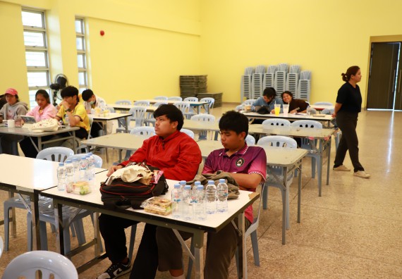 ภาพกิจกรรม   คณะวิทยาศาสตร์และเทคโนโลยี จัดกิจกรรมส่งเสริมสมรรถนะและทักษะด้านการใช้ภาษาอังกฤษสำหรับนักศึกษาคณะวิทยาศาสตร์และเทคโนโลยี 