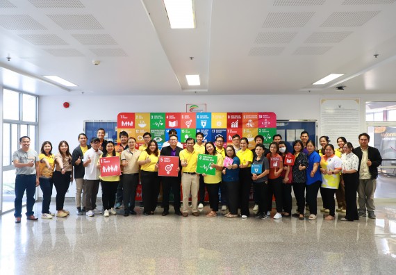 ภาพกิจกรรม  อาจารย์และบุคลากรคณะวิทยาศาสตร์และเทคโนโลยี เข้าร่วมกิจกรรม SDG สัญจร 