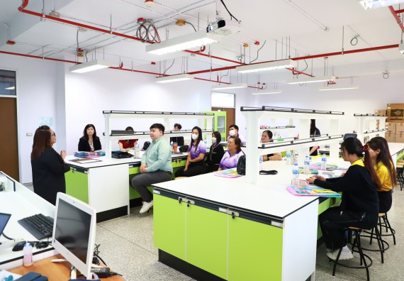 ภาพกิจกรรม  ศูนย์วิทยาศาสตร์และวิทยาศาสตร์ประยุกต์ จัดโครงการสัมมนาเชิงปฏิบัติการ PCR and Real-time PCR workflow Solution