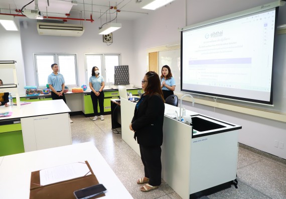 ภาพกิจกรรม  ศูนย์วิทยาศาสตร์และวิทยาศาสตร์ประยุกต์ จัดโครงการสัมมนาเชิงปฏิบัติการ PCR and Real-time PCR workflow Solution