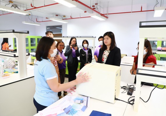 ภาพกิจกรรม  ศูนย์วิทยาศาสตร์และวิทยาศาสตร์ประยุกต์ จัดโครงการสัมมนาเชิงปฏิบัติการ PCR and Real-time PCR workflow Solution