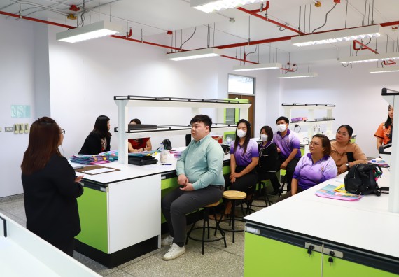 ภาพกิจกรรม  ศูนย์วิทยาศาสตร์และวิทยาศาสตร์ประยุกต์ จัดโครงการสัมมนาเชิงปฏิบัติการ PCR and Real-time PCR workflow Solution