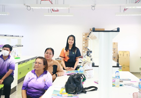 ภาพกิจกรรม  ศูนย์วิทยาศาสตร์และวิทยาศาสตร์ประยุกต์ จัดโครงการสัมมนาเชิงปฏิบัติการ PCR and Real-time PCR workflow Solution