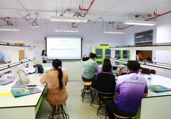 ภาพกิจกรรม  ศูนย์วิทยาศาสตร์และวิทยาศาสตร์ประยุกต์ จัดโครงการสัมมนาเชิงปฏิบัติการ PCR and Real-time PCR workflow Solution