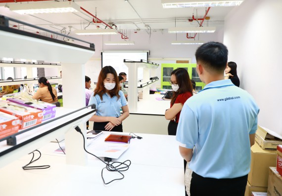 ภาพกิจกรรม  ศูนย์วิทยาศาสตร์และวิทยาศาสตร์ประยุกต์ จัดโครงการสัมมนาเชิงปฏิบัติการ PCR and Real-time PCR workflow Solution