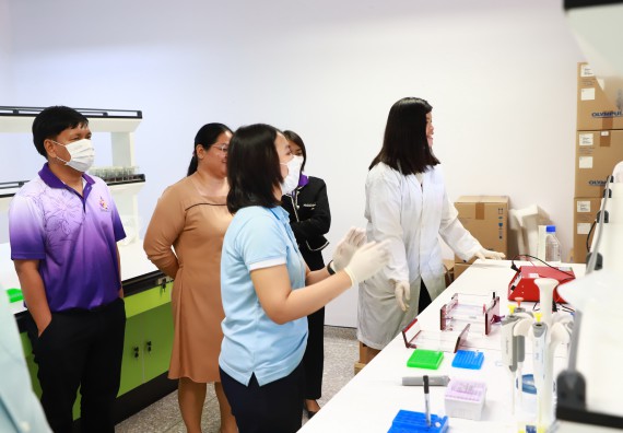 ภาพกิจกรรม  ศูนย์วิทยาศาสตร์และวิทยาศาสตร์ประยุกต์ จัดโครงการสัมมนาเชิงปฏิบัติการ PCR and Real-time PCR workflow Solution